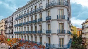 Spain Highlights Tour – 14 Nights / 15 Days Travel Experience